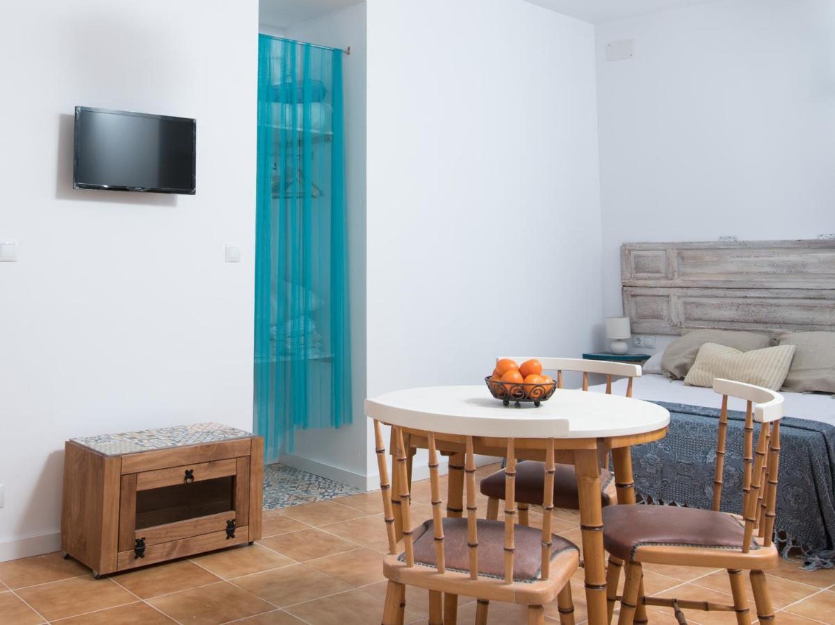 Julie Apartaments 3 Alicante Bagian luar foto